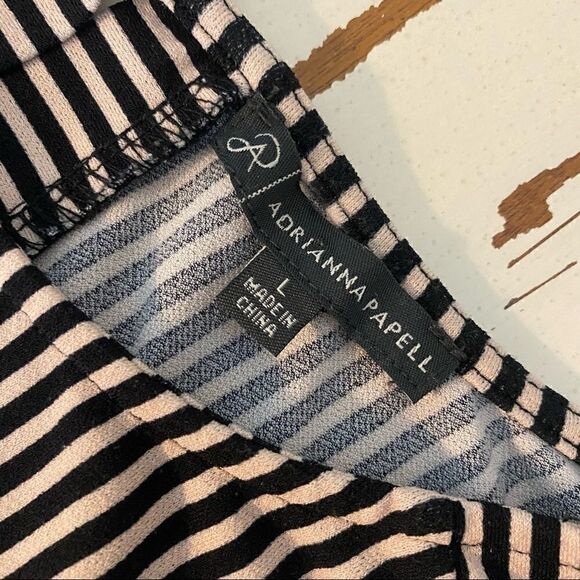 ADRIANNA PAPELL Printed 3/4 Sleeve Blouse - Picture 4 of 11